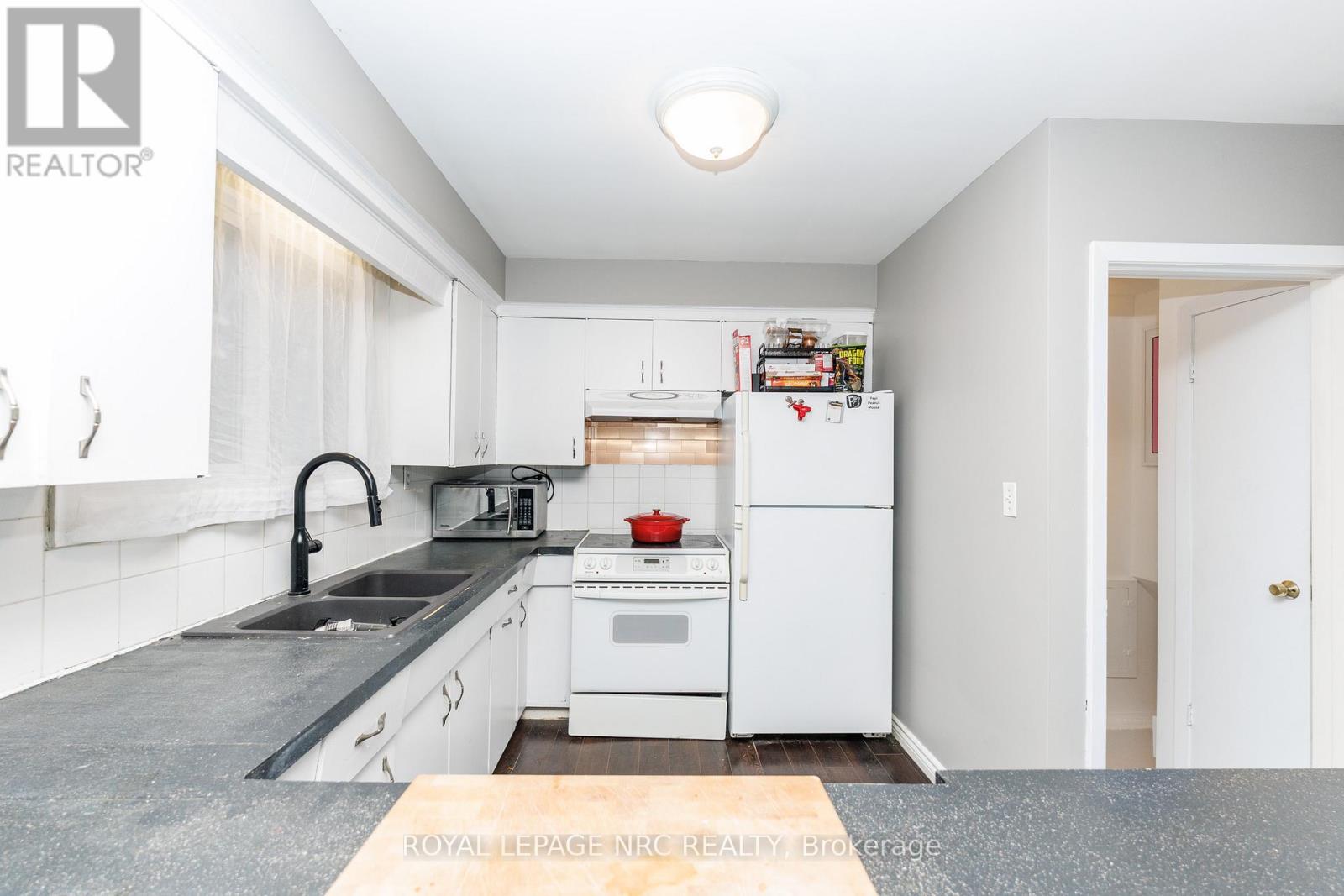 51 Henry Street, Niagara-On-The-Lake (Virgil), Ontario  L0S 1T0 - Photo 25 - X12840890