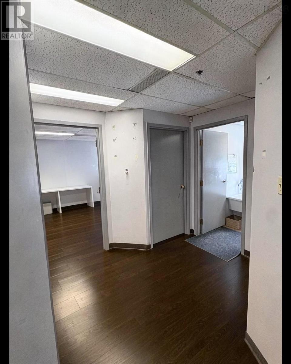 6300 Lady Hammond Road, Halifax, Nova Scotia  B3K 2R6 - Photo 6 - 202601584