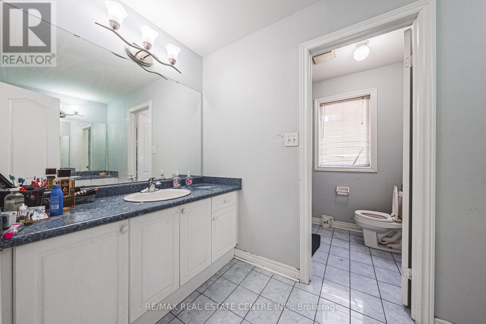 66 Citadel Crescent, Brampton (Vales Of Castlemore North), Ontario  L6P 1X8 - Photo 18 - W12762046