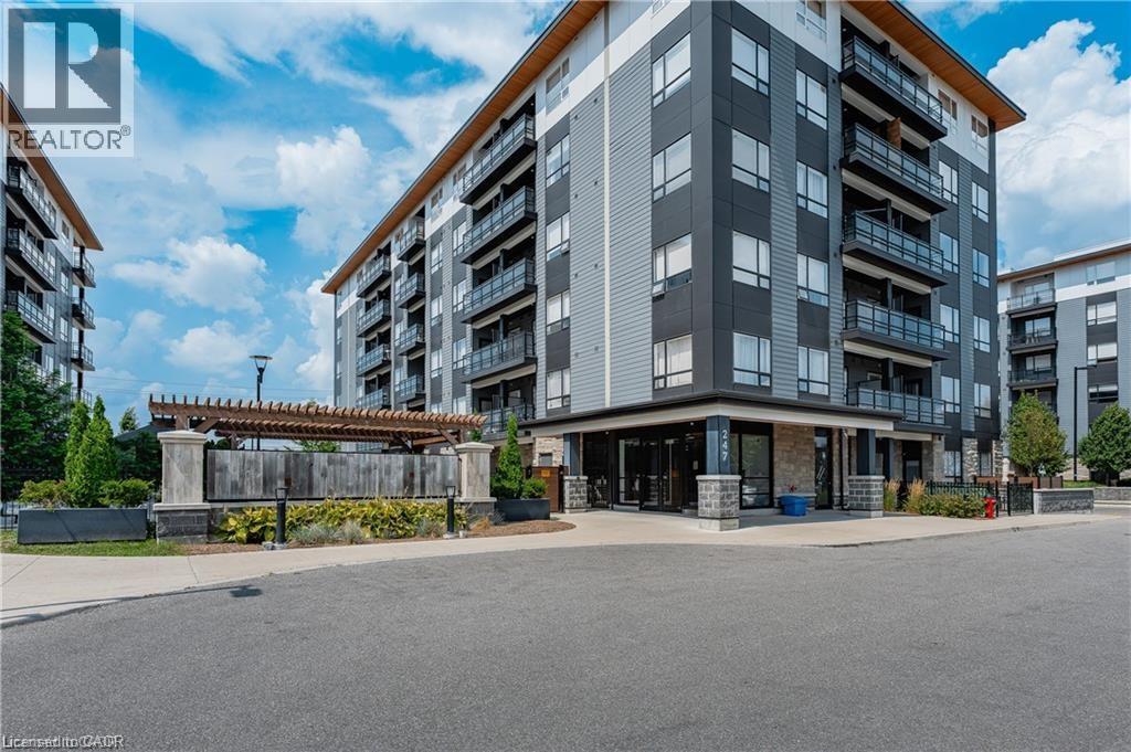 247 Northfield Drive E Unit# 210, Waterloo, Ontario  N2K 0H1 - Photo 2 - 40812131