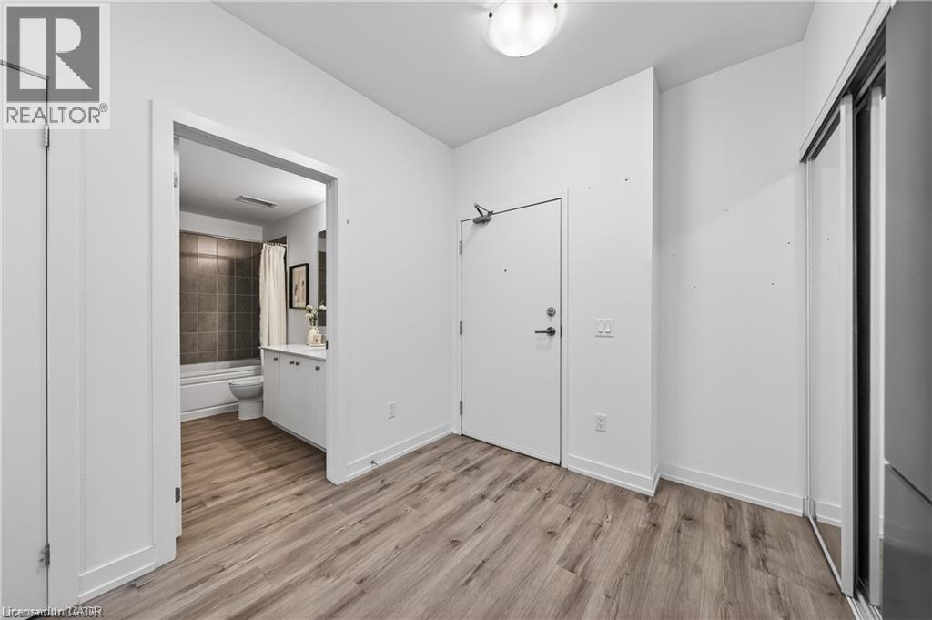 247 Northfield Drive E Unit# 210, Waterloo, Ontario  N2K 0H1 - Photo 5 - 40812131