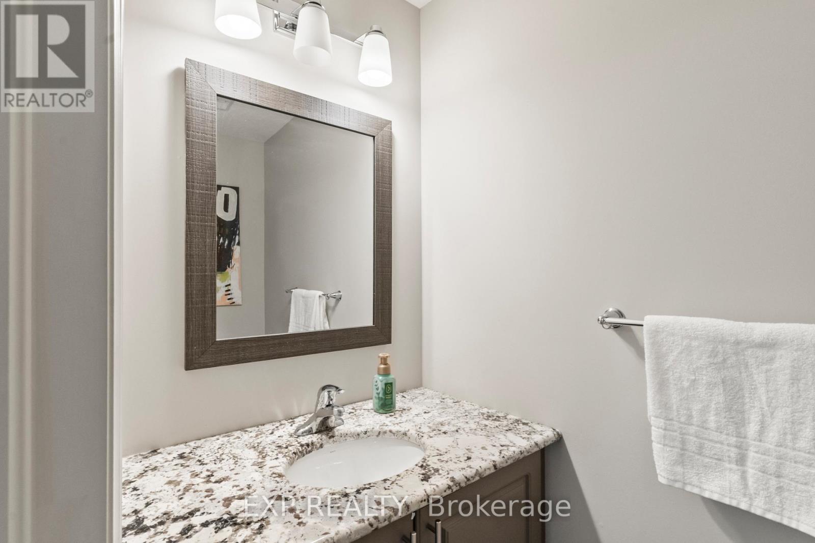 56 Cortland Crescent, Quinte West, Ontario  K8V 0E9 - Photo 33 - X12883344