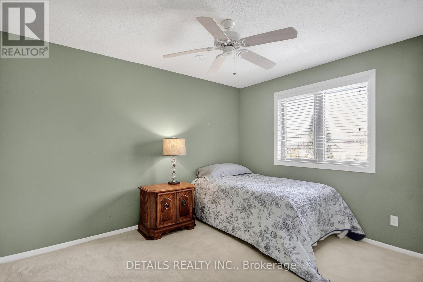 37 Gillespie Crescent N, Ottawa, Ontario  K1V 0C1 - Photo 20 - X12883342