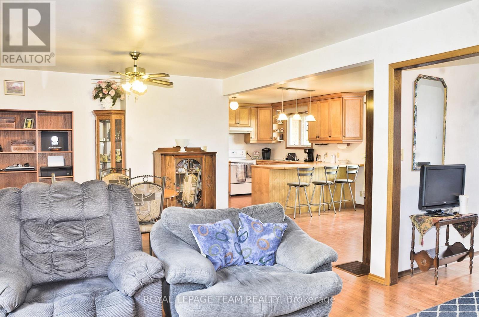 5740 Carman Road, South Dundas, Ontario  K0E 1K0 - Photo 20 - X12883370