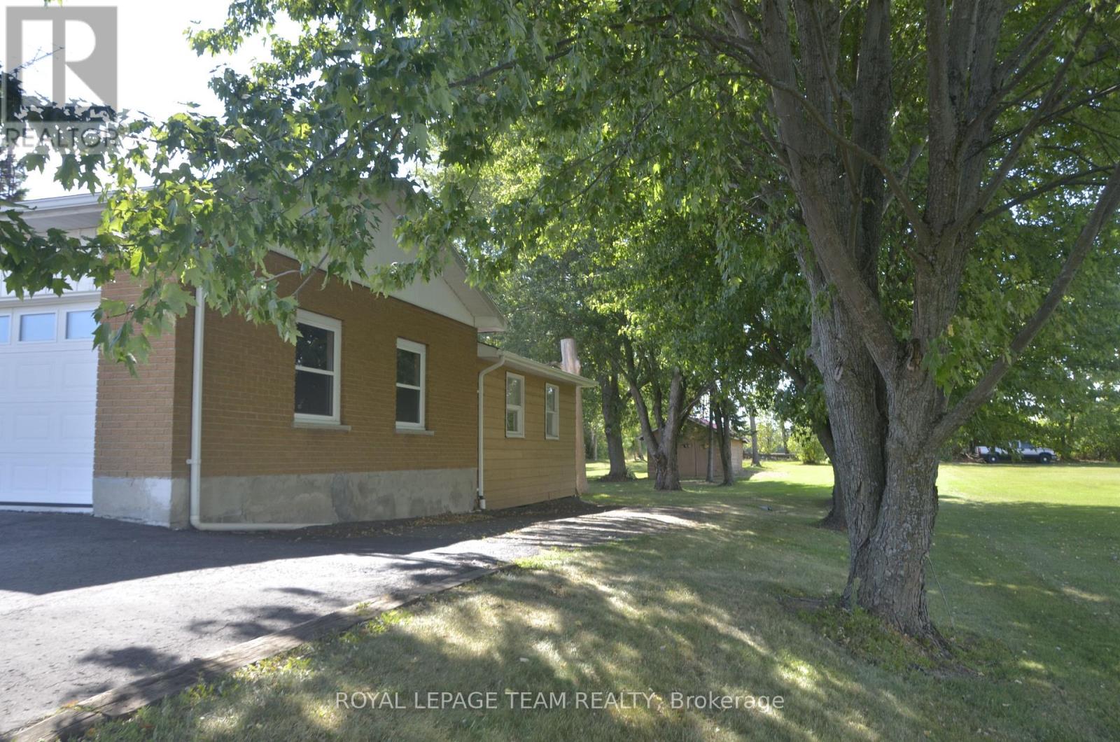 5740 Carman Road, South Dundas, Ontario  K0E 1K0 - Photo 34 - X12883370