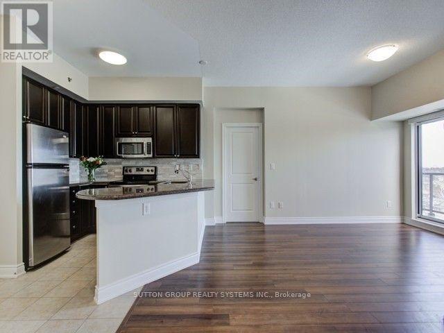 805 - 760 Sheppard Avenue W, Toronto, Ontario  M3H 2S8 - Photo 11 - C12883338