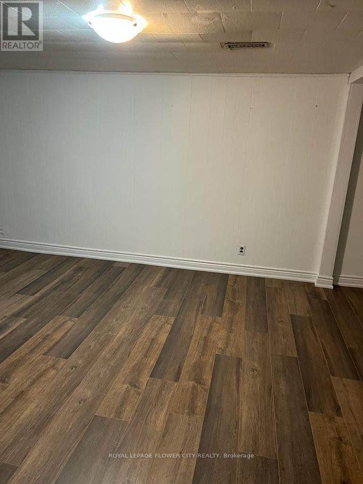 52 Claremore Avenue, Toronto, Ontario  M1N 3R9 - Photo 11 - E12883350