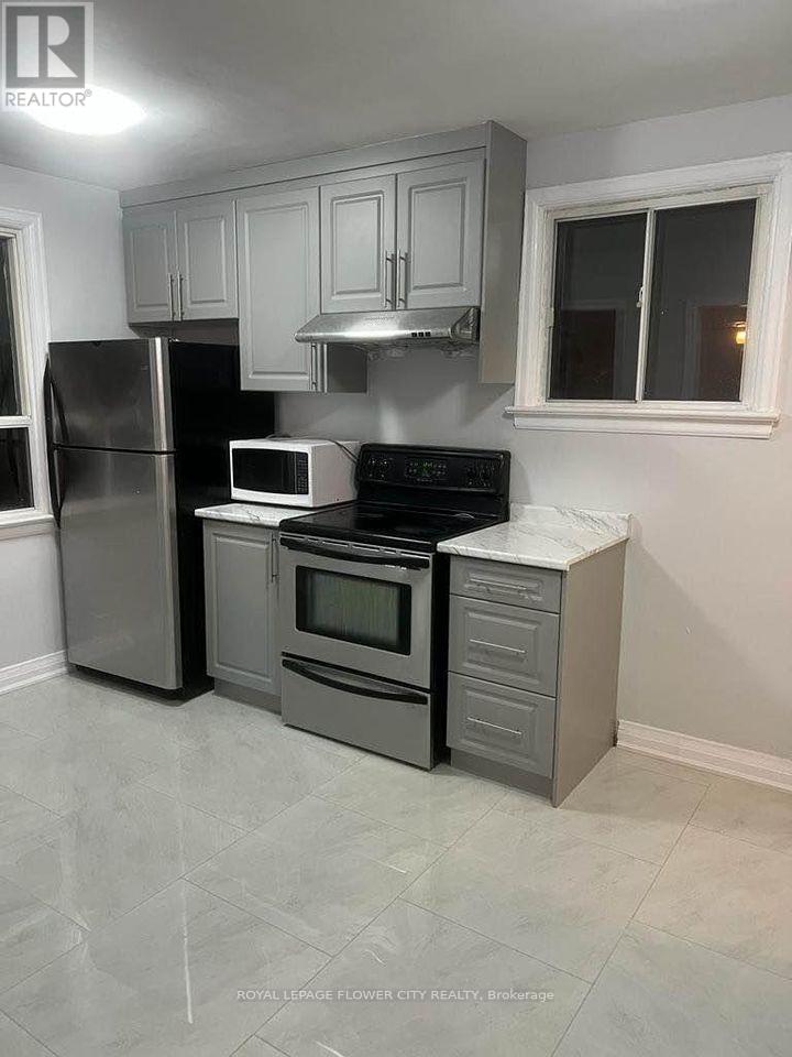 52 Claremore Avenue, Toronto, Ontario  M1N 3R9 - Photo 4 - E12883350