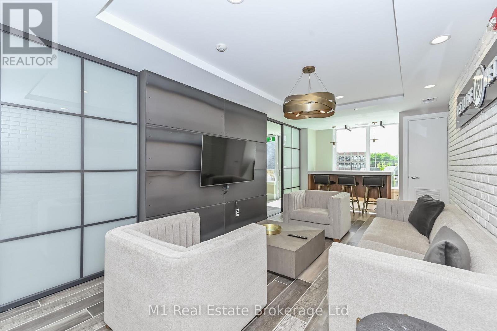 Rrc1 - 73 Arthur Street S, Guelph, Ontario  N1E 0S6 - Photo 38 - X12883366