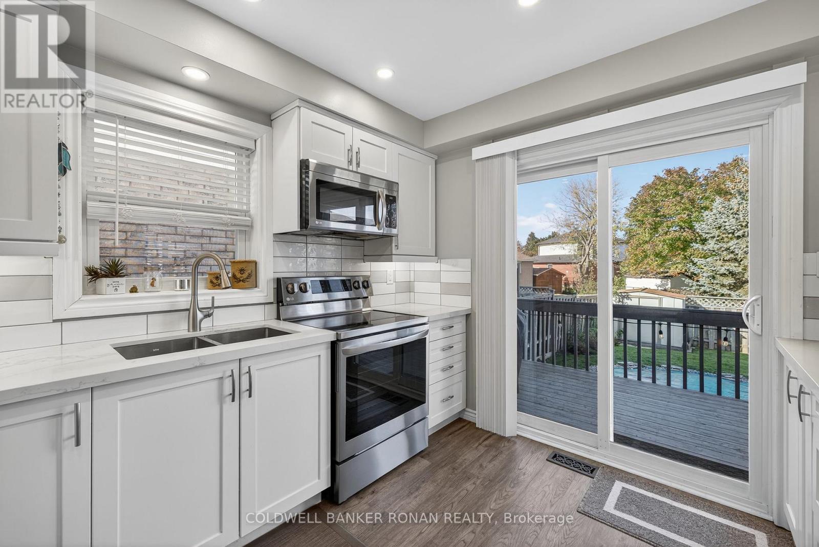 82 Oak Street, New Tecumseth, Ontario  L9R 1P3 - Photo 19 - N12883364