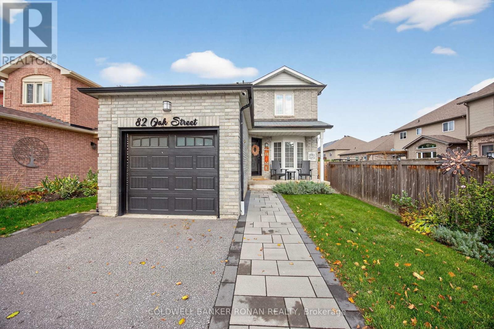 82 Oak Street, New Tecumseth, Ontario  L9R 1P3 - Photo 2 - N12883364