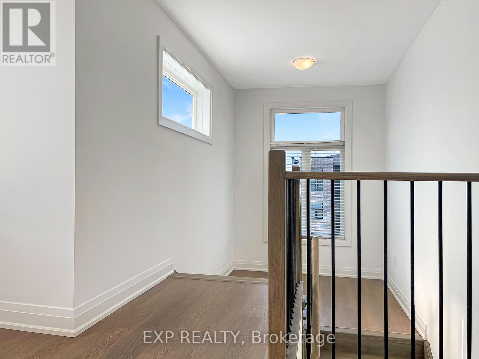 2 Haven Lane, Barrie, Ontario  L9J 0M4 - Photo 13 - S12883372