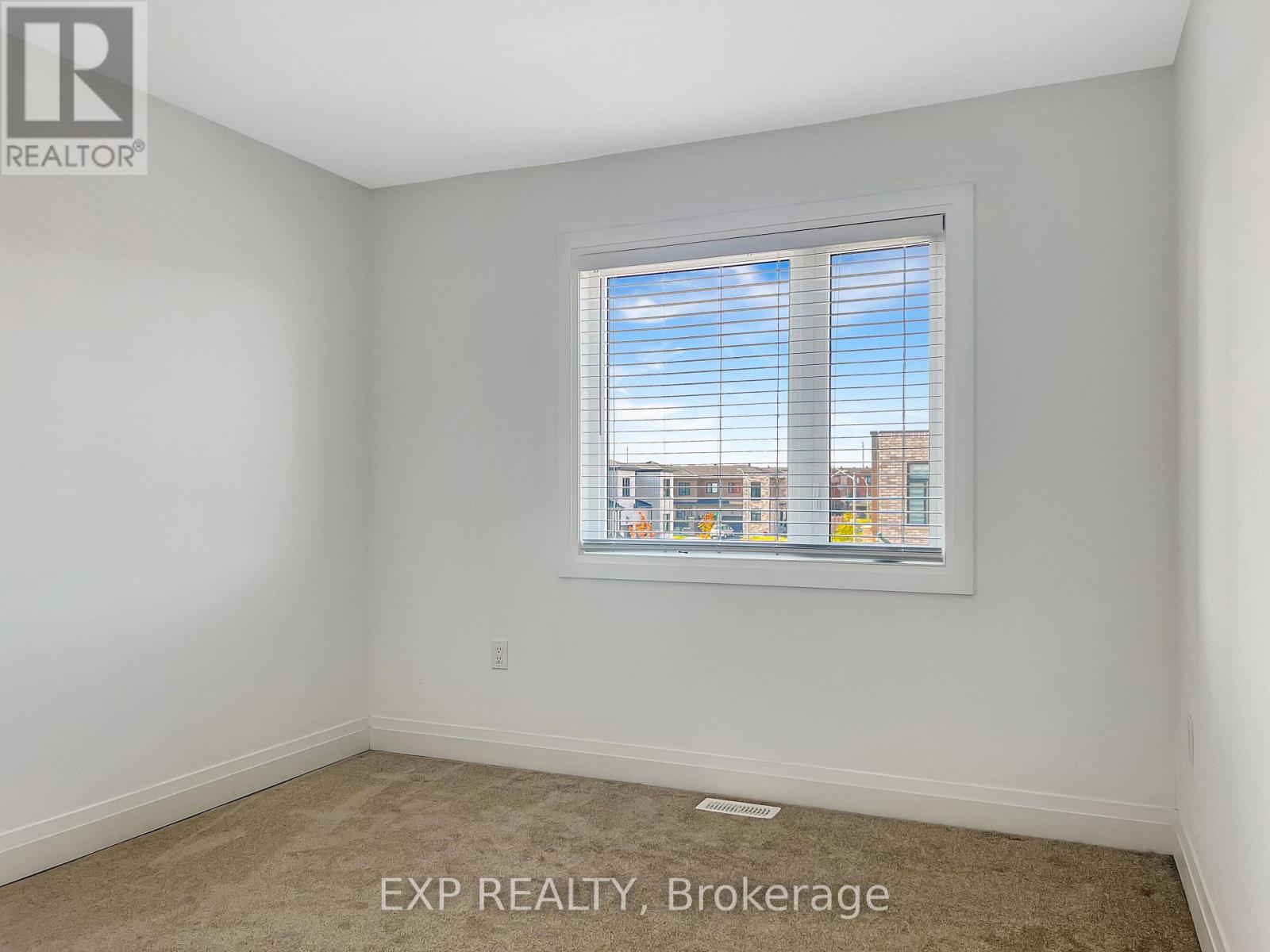 2 Haven Lane, Barrie, Ontario  L9J 0M4 - Photo 23 - S12883372