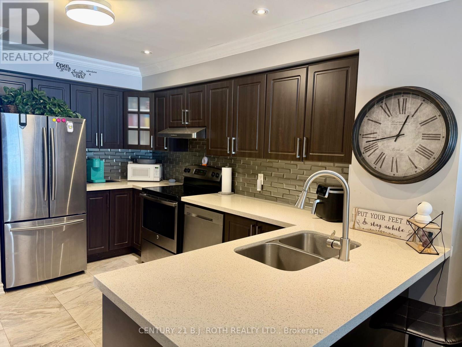 6 - 70 Laguna Parkway, Ramara, Ontario  L0K 1B0 - Photo 4 - S12883384