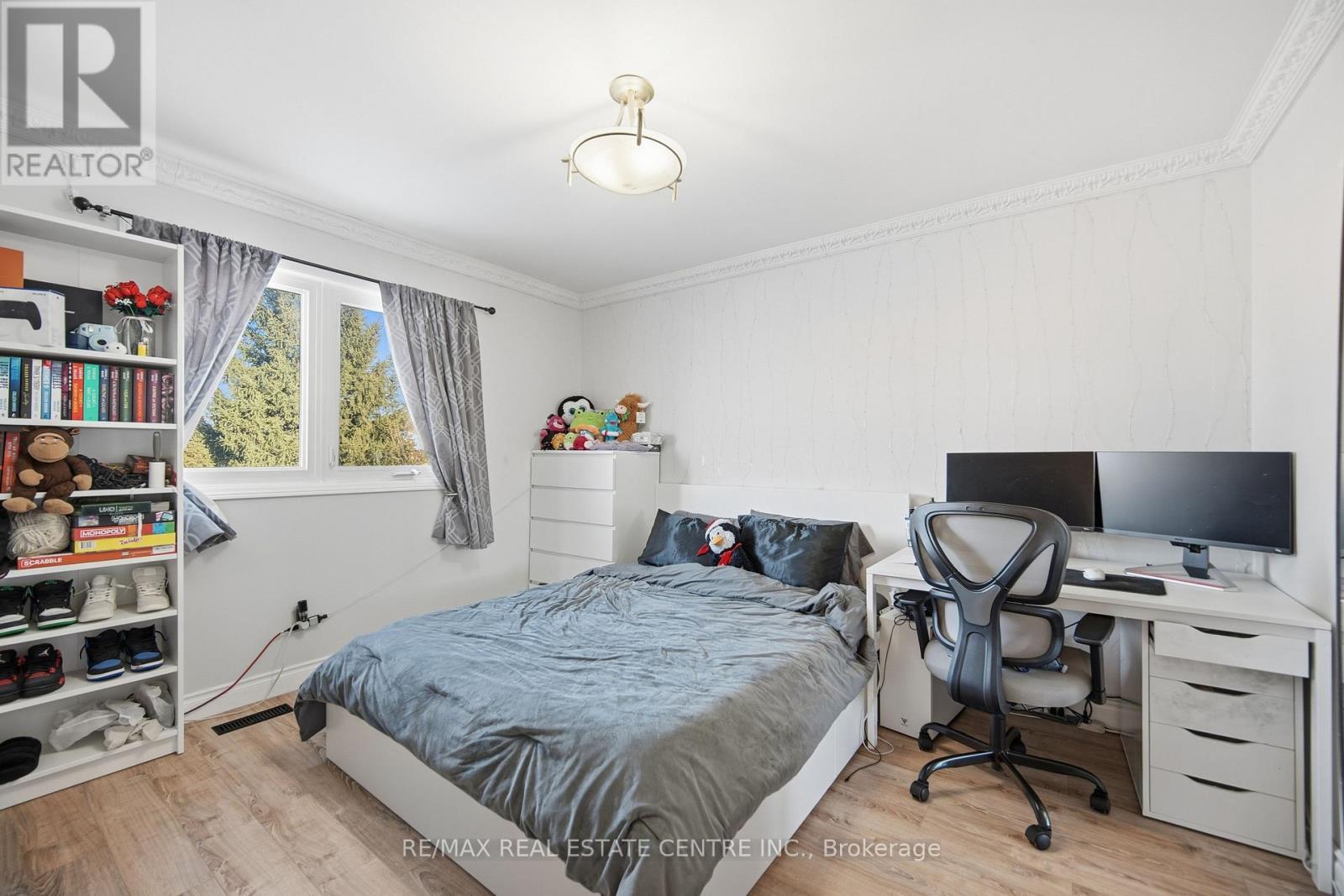 2555 Cynara Road, Mississauga, Ontario  L5B 2R5 - Photo 32 - W12883354