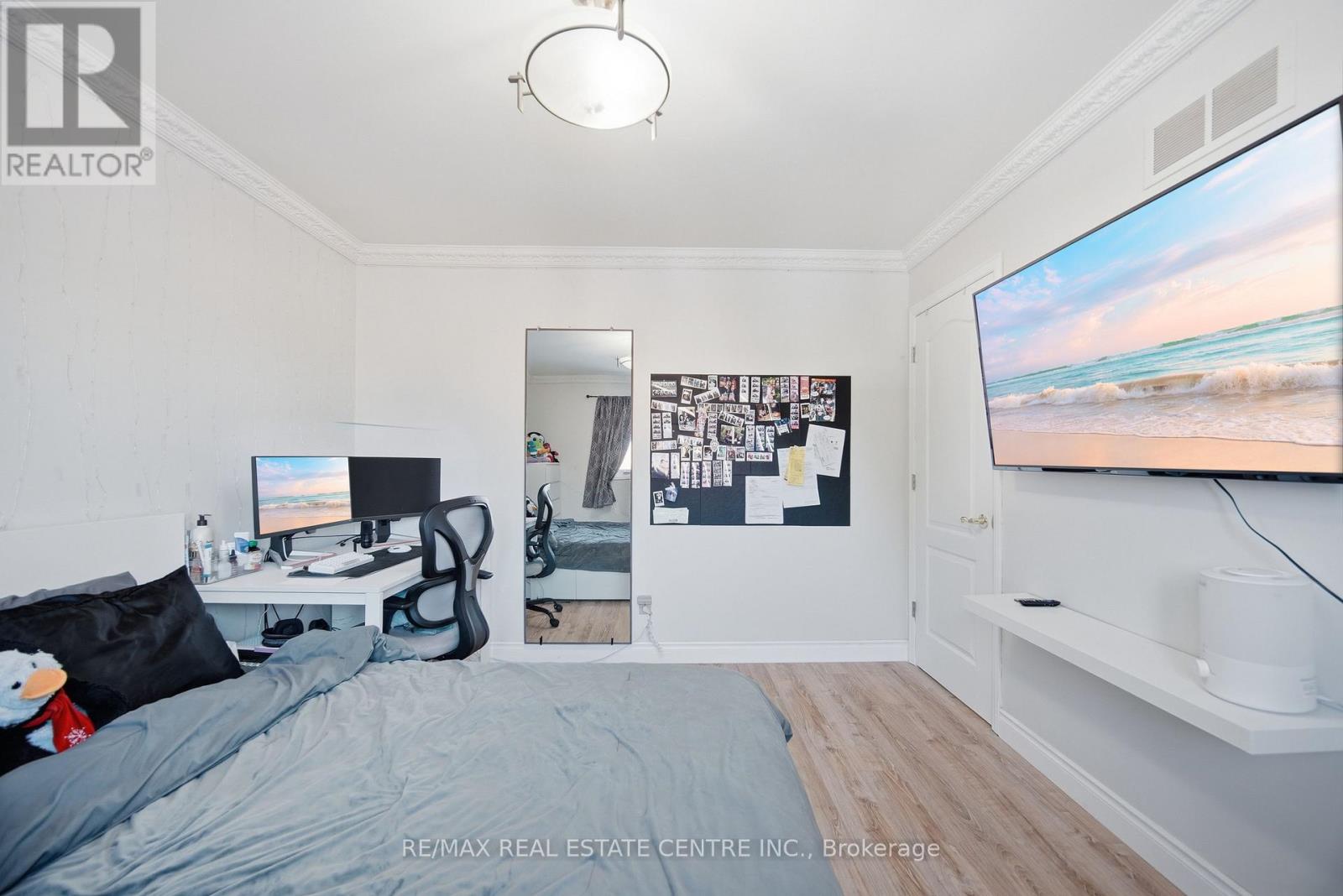 2555 Cynara Road, Mississauga, Ontario  L5B 2R5 - Photo 33 - W12883354