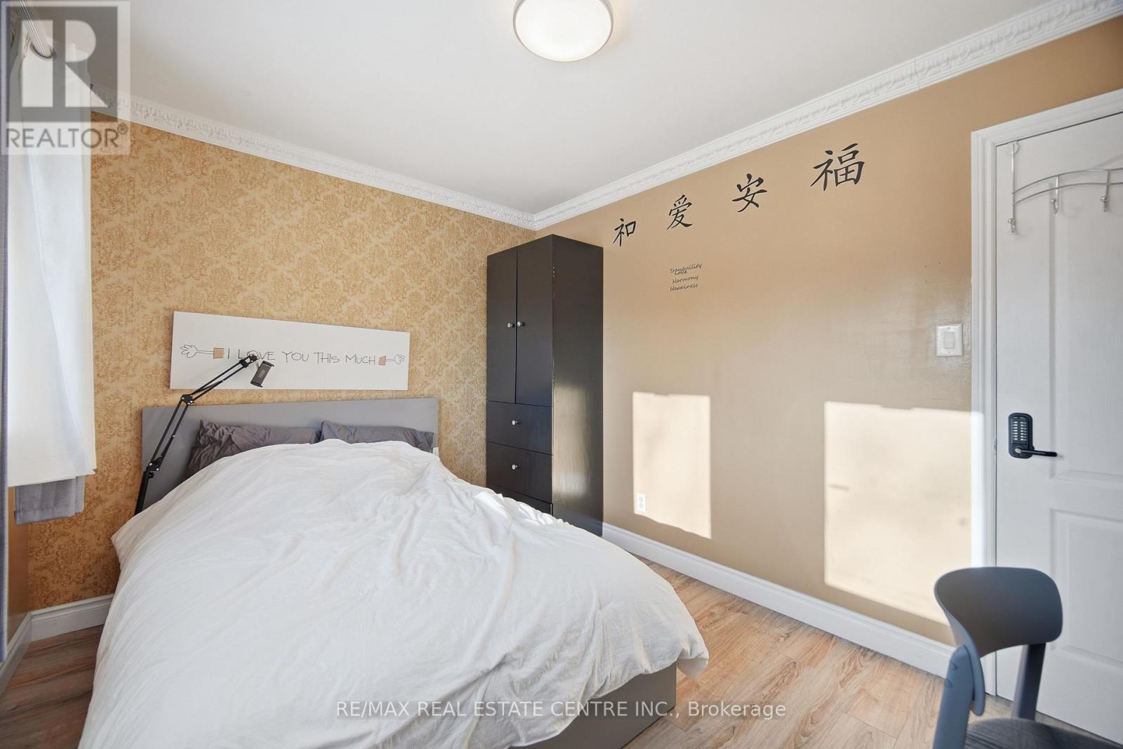 2555 Cynara Road, Mississauga, Ontario  L5B 2R5 - Photo 36 - W12883354