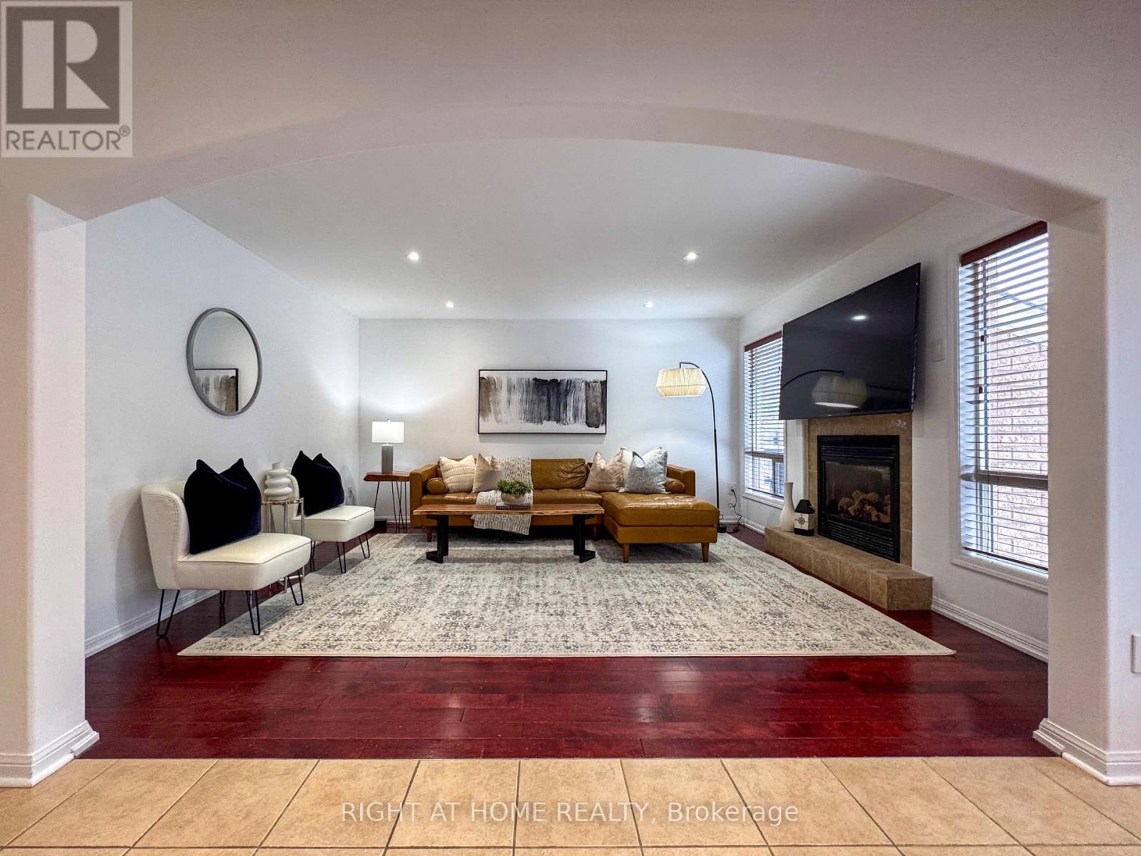 842 Fourth Line, Milton, Ontario  L9T 6M5 - Photo 17 - W12883360