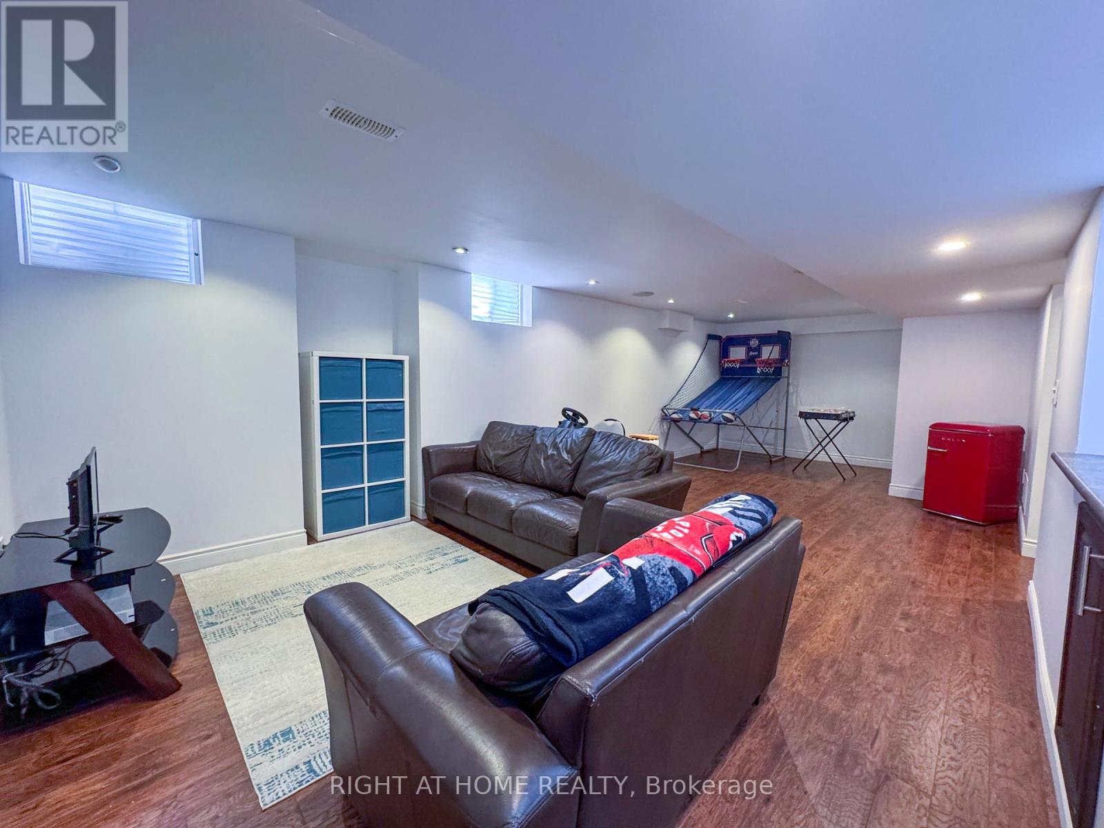 842 Fourth Line, Milton, Ontario  L9T 6M5 - Photo 45 - W12883360