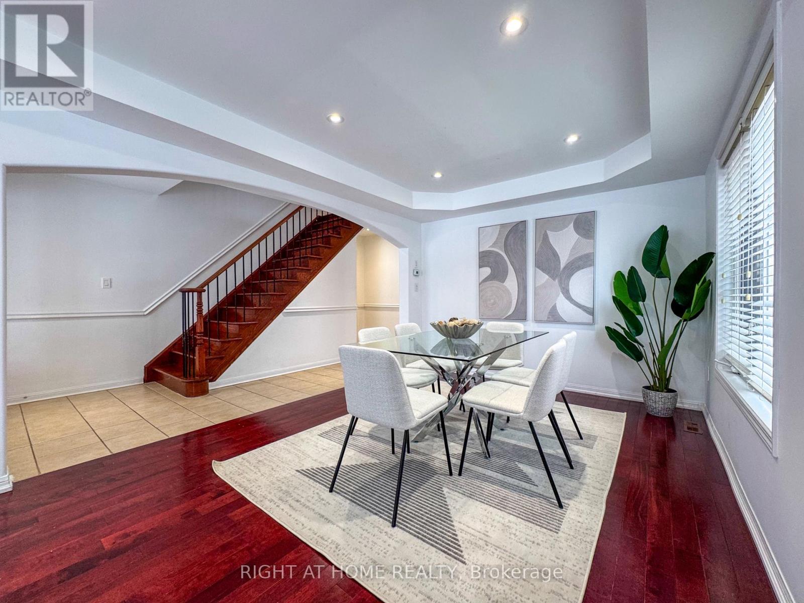 842 Fourth Line, Milton, Ontario  L9T 6M5 - Photo 7 - W12883360