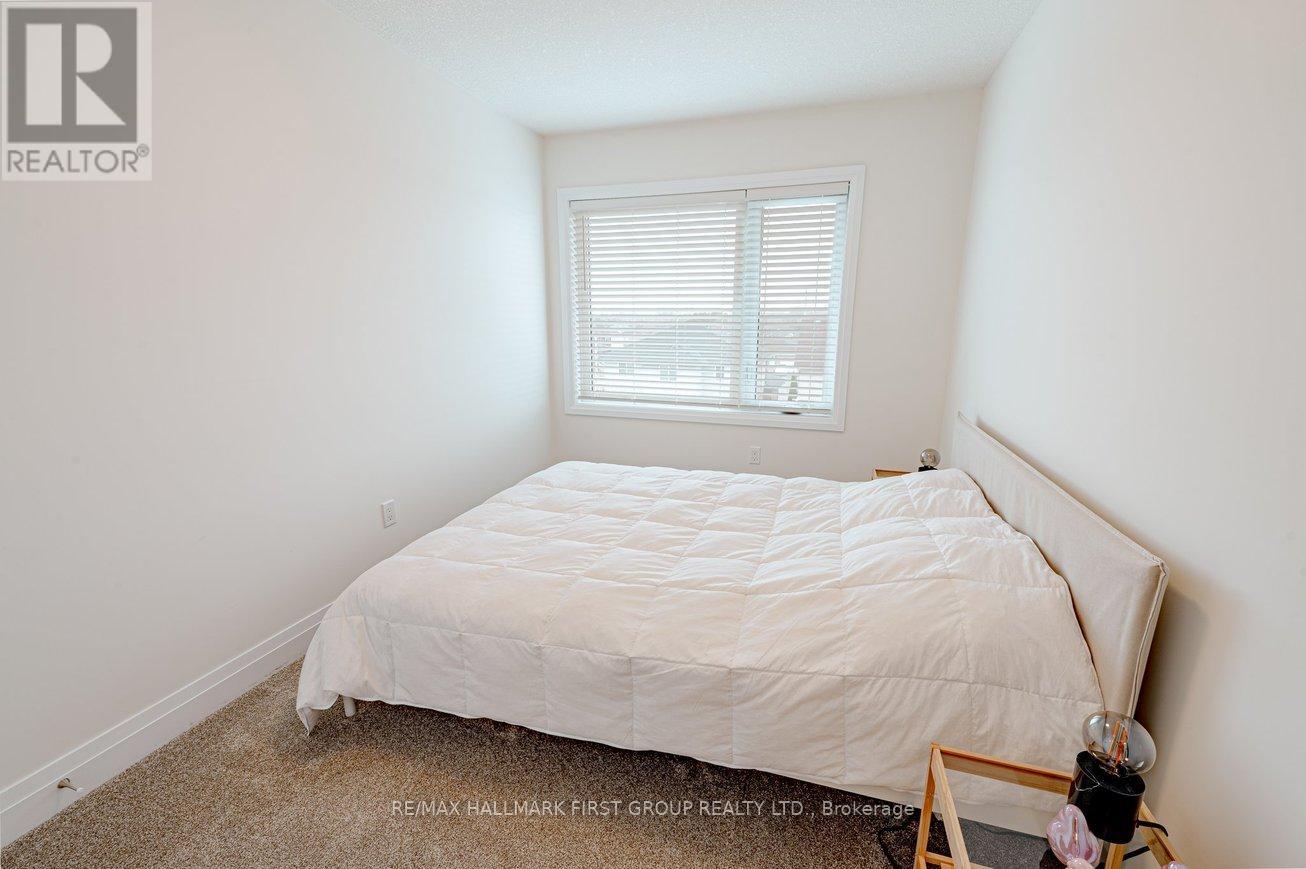 12 Lily Lane, Guelph, Ontario  N1L 0R2 - Photo 20 - X12883356