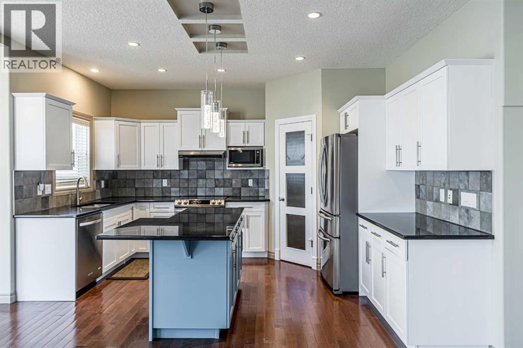 67 Evergreen Row Sw, Calgary, Alberta  t2y 5h9 - Photo 4 - A2289866