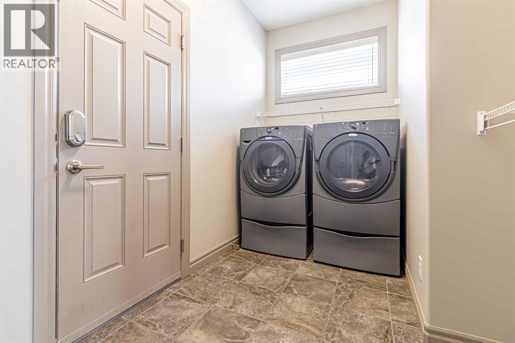 67 Evergreen Row Sw, Calgary, Alberta  t2y 5h9 - Photo 21 - A2289866