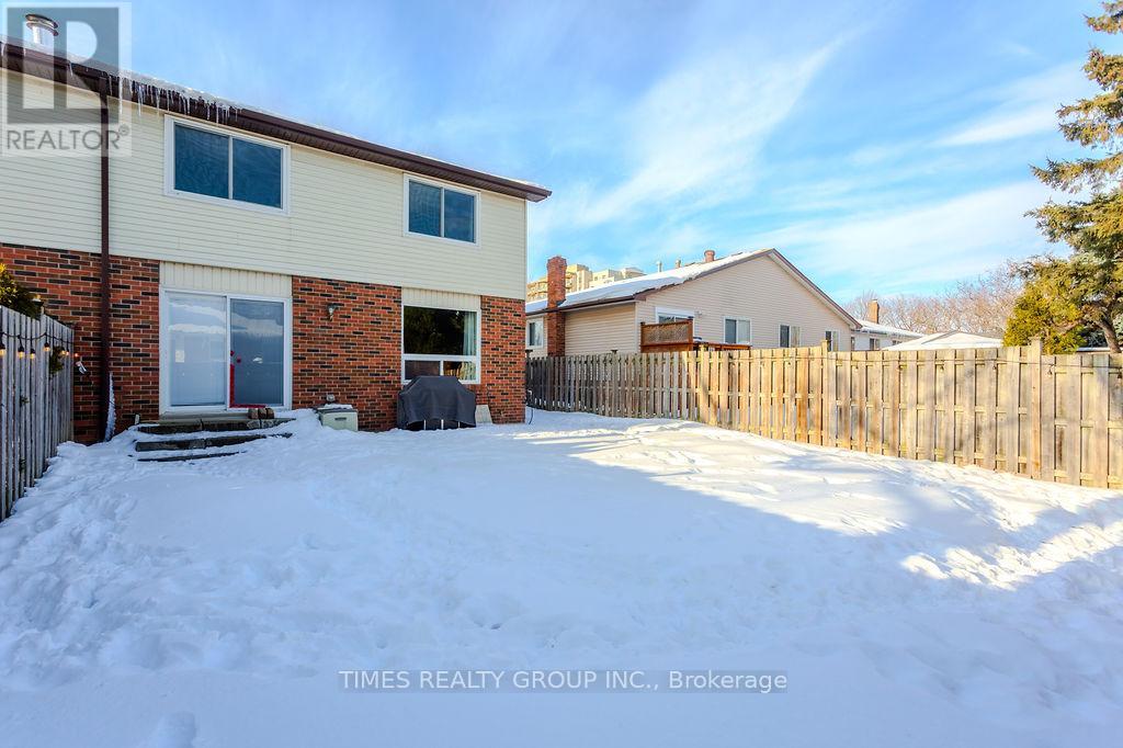 198 Cullum Court, Burlington, Ontario  L7T 4A9 - Photo 26 - W12865074