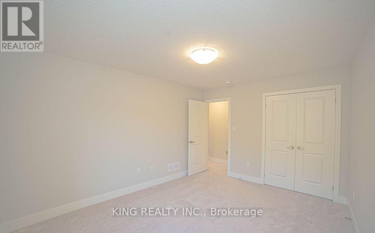 690 Chelton Road, London South, Ontario  N6M 0A1 - Photo 36 - X12882246