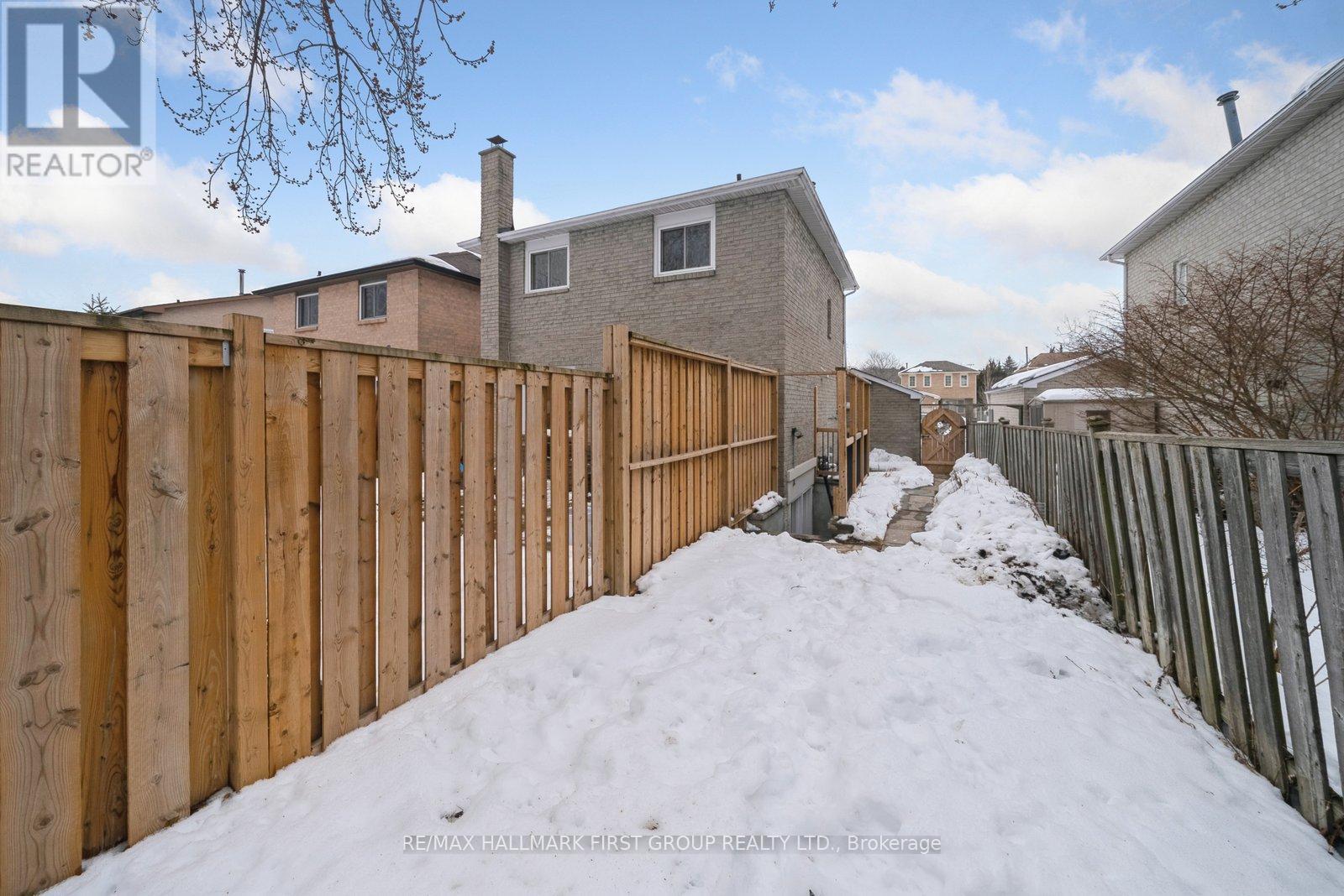 621 Beckworth Square, Pickering (Amberlea), Ontario  L1V 3X3 - Photo 33 - E12792310