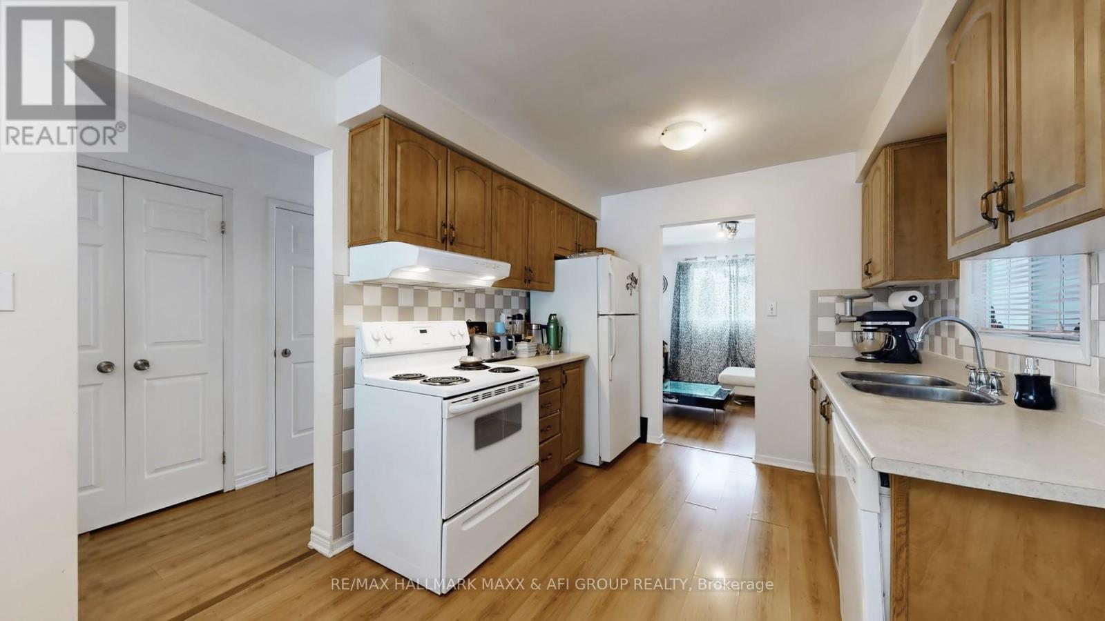 13 Don Head Village Boulevard, Richmond Hill, Ontario  L4C 7M3 - Photo 17 - N12878958