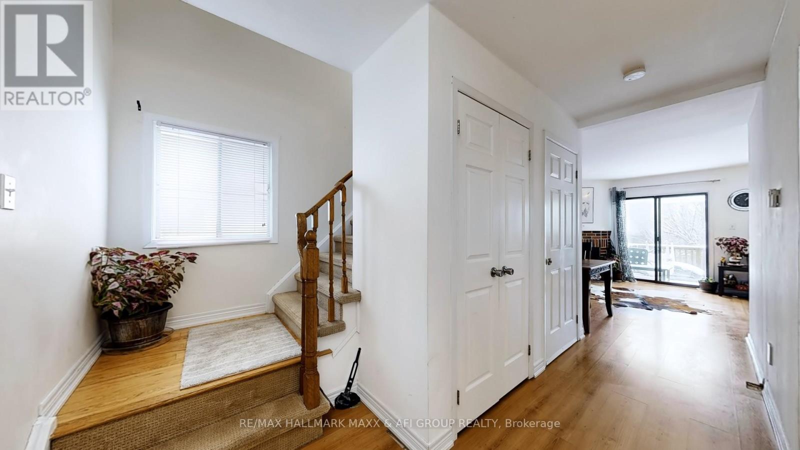 13 Don Head Village Boulevard, Richmond Hill, Ontario  L4C 7M3 - Photo 7 - N12878958