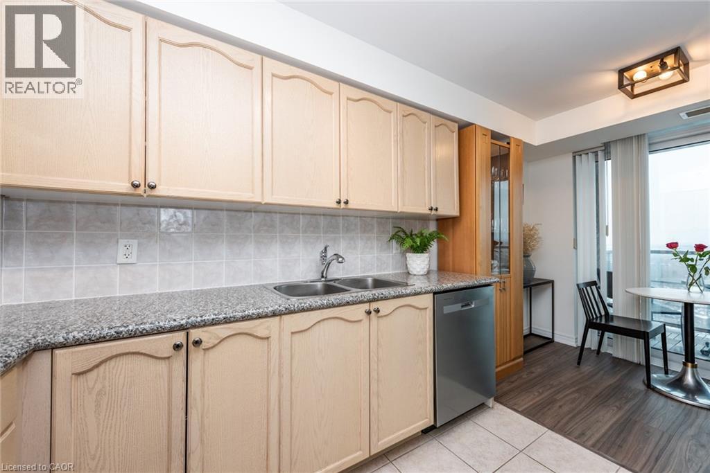 83 Borough Drive Unit# 2415, Scarborough, Ontario  M1P 5E4 - Photo 17 - 40806802