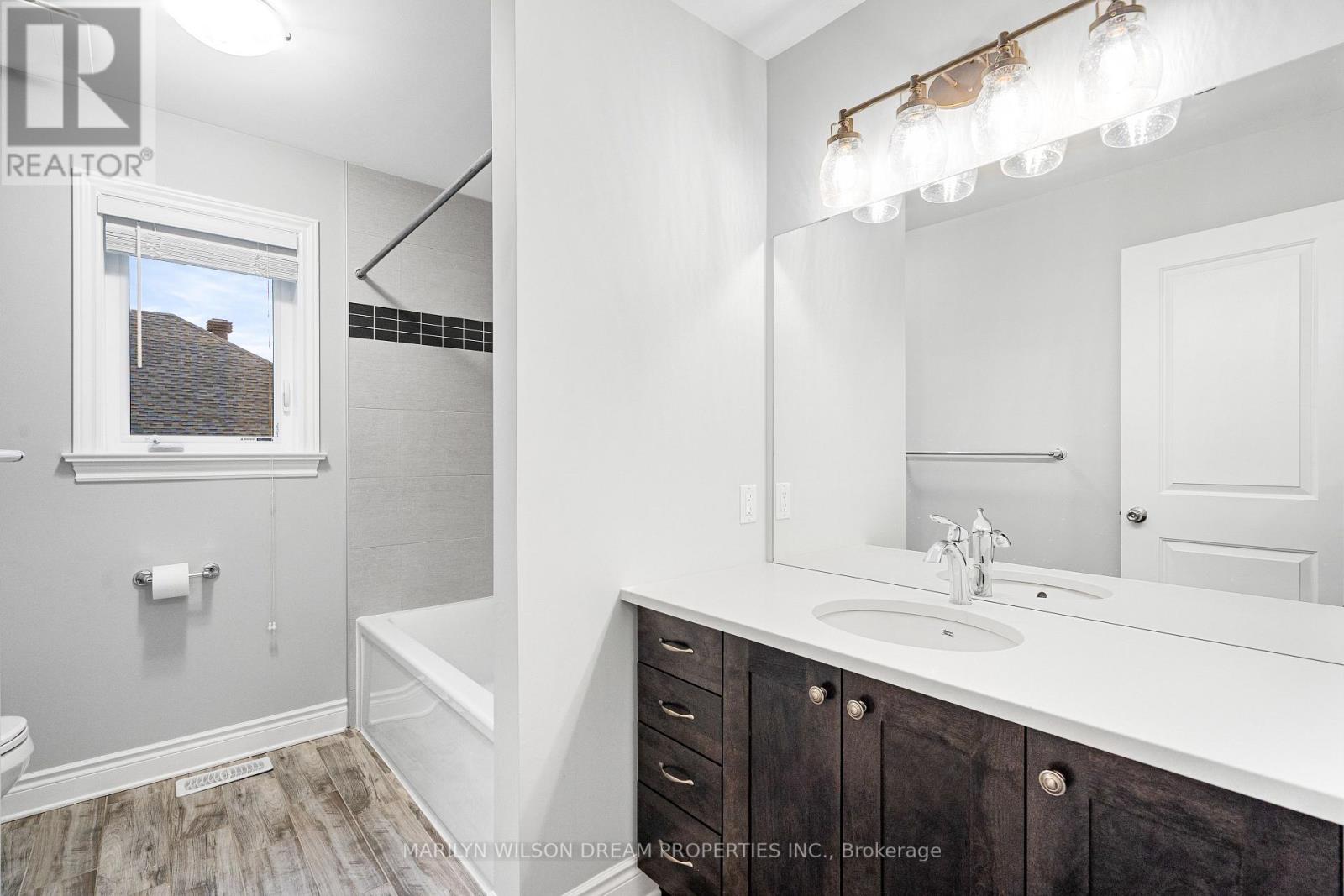 110 Talos Circle, Ottawa, Ontario  K0A 2Z0 - Photo 37 - X12883418