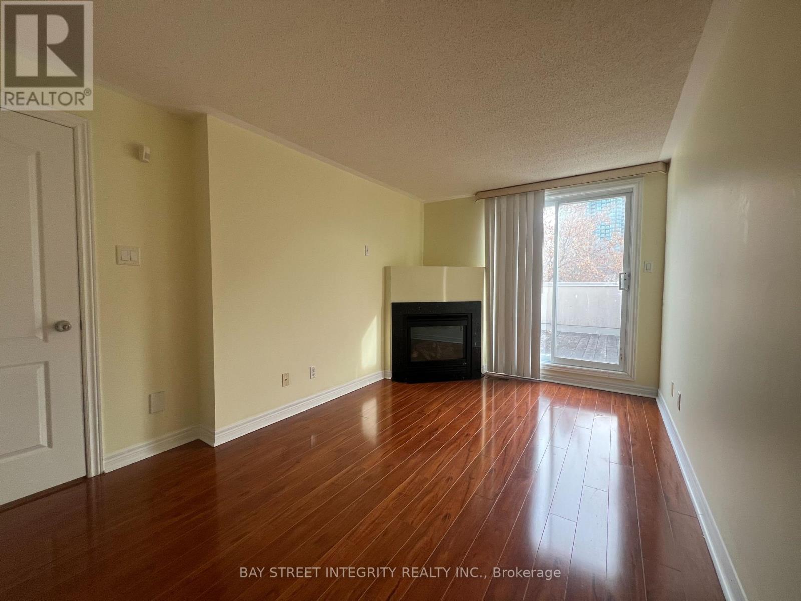 3 English Garden Way, Toronto (Newtonbrook West), Ontario  M2M 4M4 - Photo 12 - C12883398