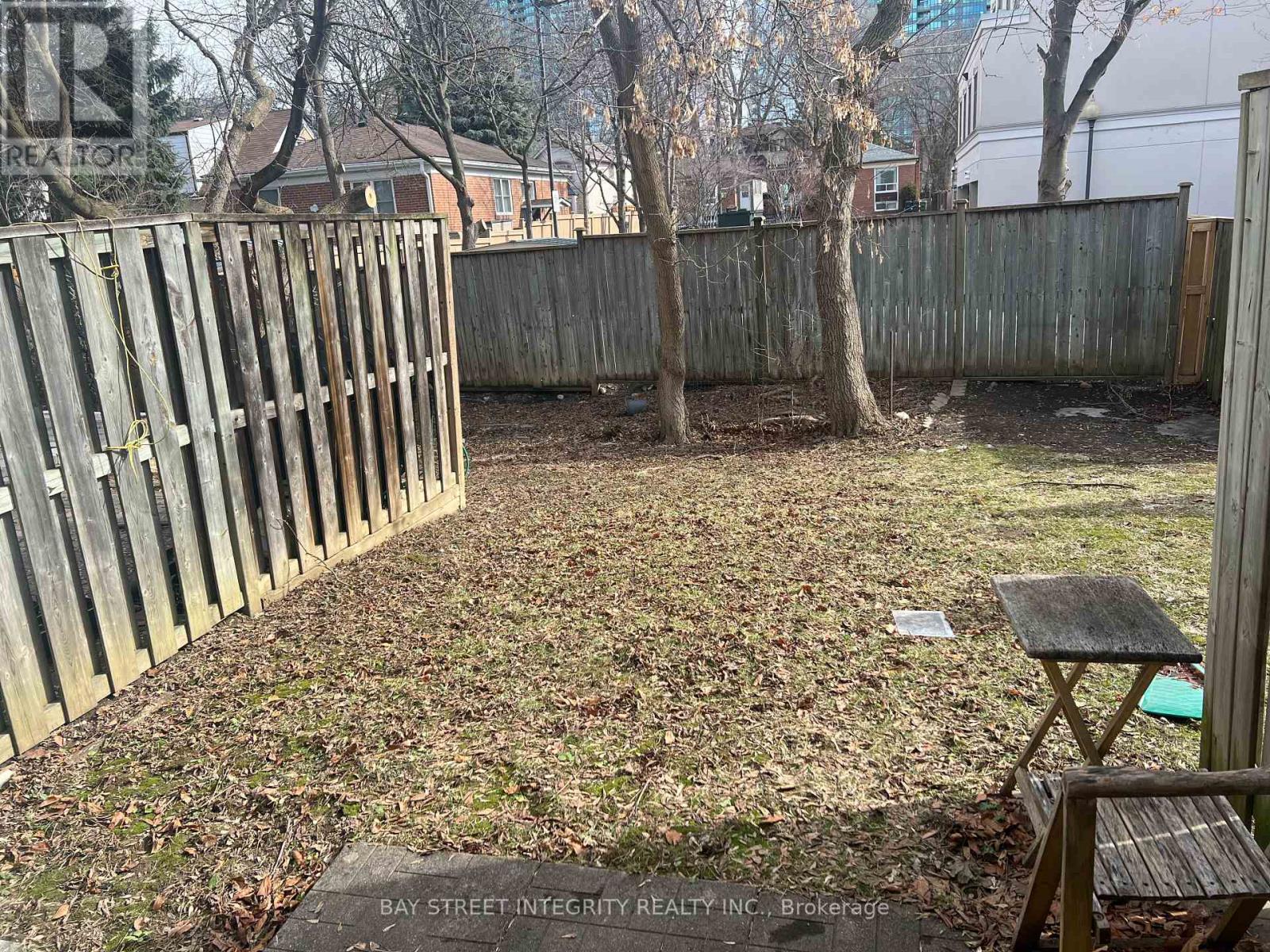 3 English Garden Way, Toronto (Newtonbrook West), Ontario  M2M 4M4 - Photo 17 - C12883398