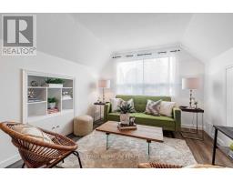 UPPER - 179 CLONMORE DRIVE, Toronto, Ontario