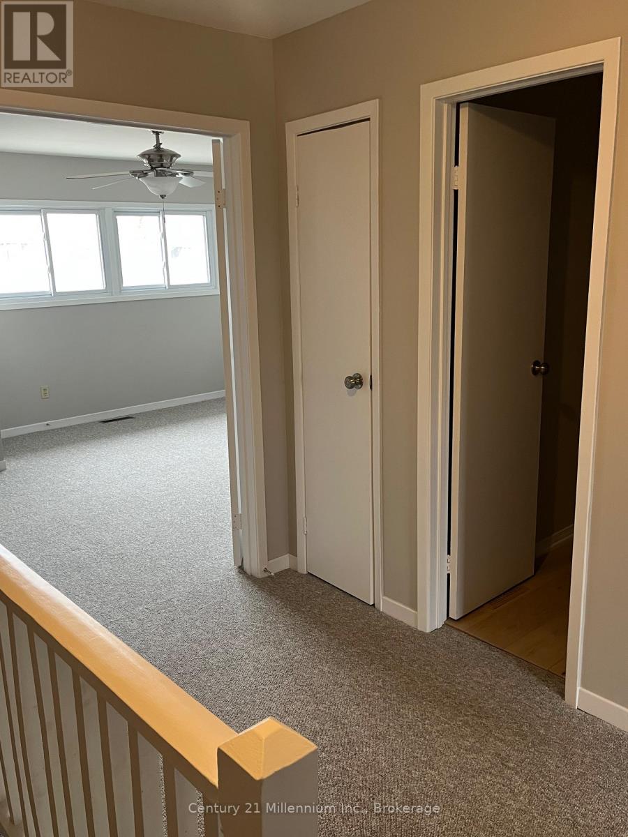 601 Tenth Street, Collingwood, Ontario  L9Y 4K6 - Photo 32 - S12883414