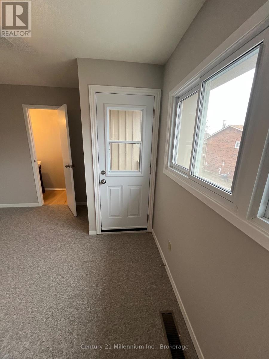 601 Tenth Street, Collingwood, Ontario  L9Y 4K6 - Photo 37 - S12883414