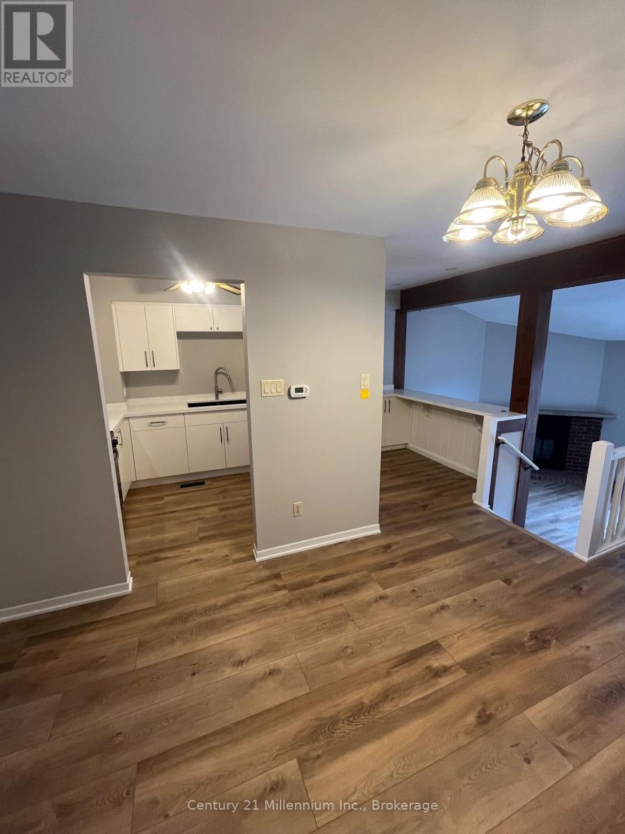 601 Tenth Street, Collingwood, Ontario  L9Y 4K6 - Photo 7 - S12883414