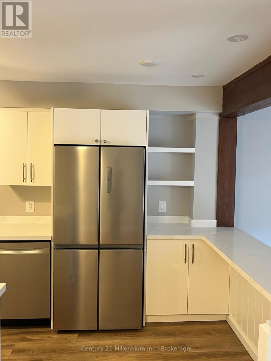 601 Tenth Street, Collingwood, Ontario  L9Y 4K6 - Photo 9 - S12883414