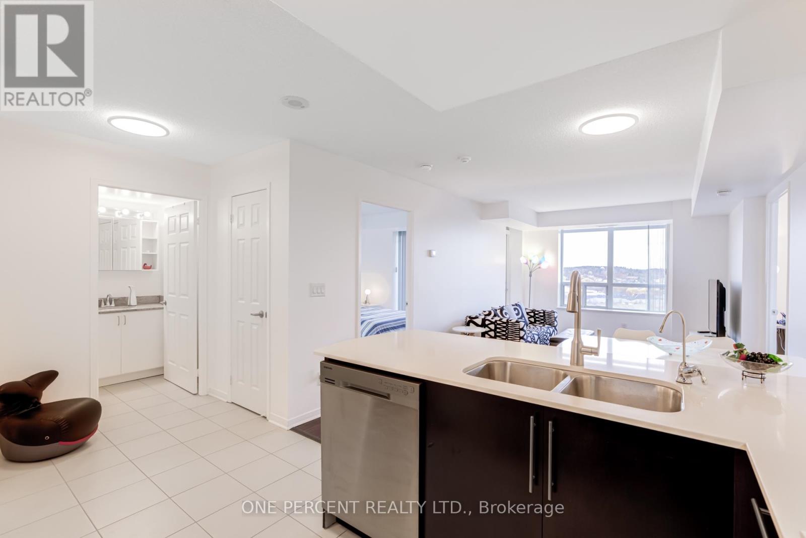 Lph02 - 73 King William Crescent, Richmond Hill, Ontario  L4B 0C2 - Photo 8 - N12883438