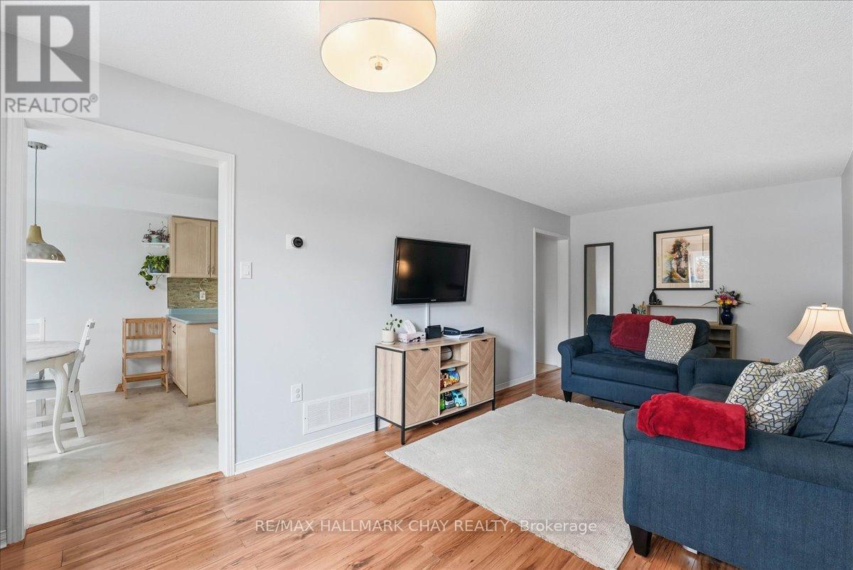 26 - 120 D'ambrosio Drive, Barrie, Ontario  L4N 7W3 - Photo 11 - S12883392