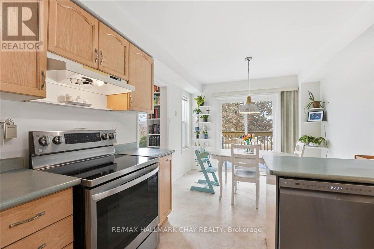 26 - 120 D'ambrosio Drive, Barrie, Ontario  L4N 7W3 - Photo 14 - S12883392