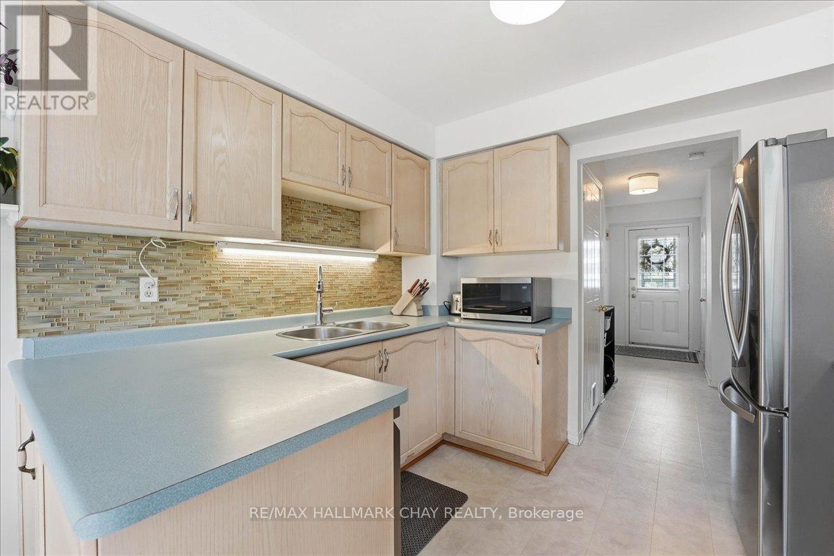 26 - 120 D'ambrosio Drive, Barrie, Ontario  L4N 7W3 - Photo 18 - S12883392