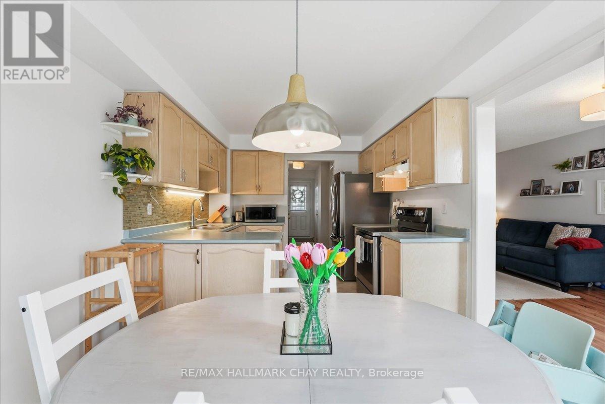 26 - 120 D'ambrosio Drive, Barrie, Ontario  L4N 7W3 - Photo 21 - S12883392