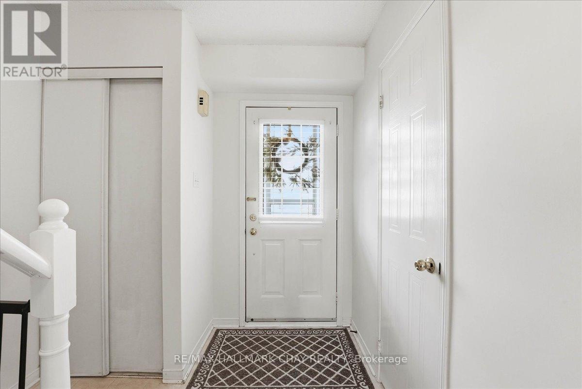 26 - 120 D'ambrosio Drive, Barrie, Ontario  L4N 7W3 - Photo 3 - S12883392