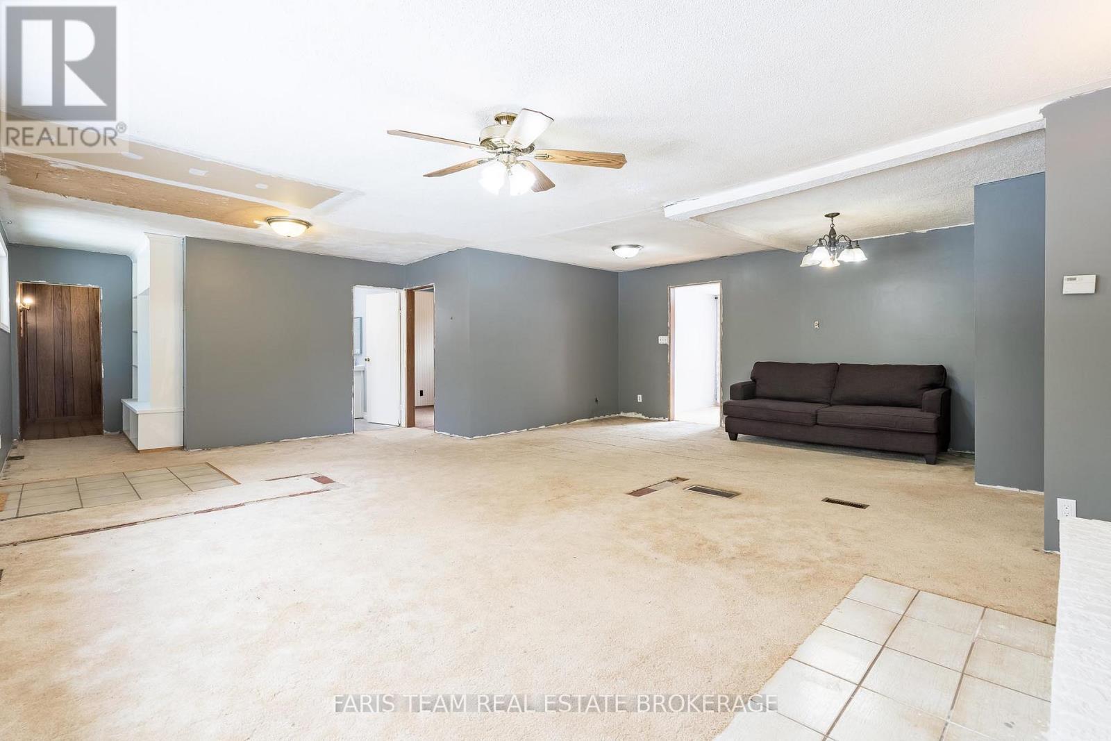 9 Yvonne Crescent, Oro-Medonte, Ontario  L0L 1T0 - Photo 13 - S12883426