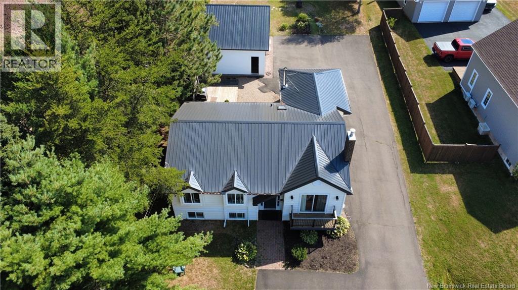 1828 Amirault Street, Dieppe, New Brunswick  E1A 7J8 - Photo 1 - NB135032