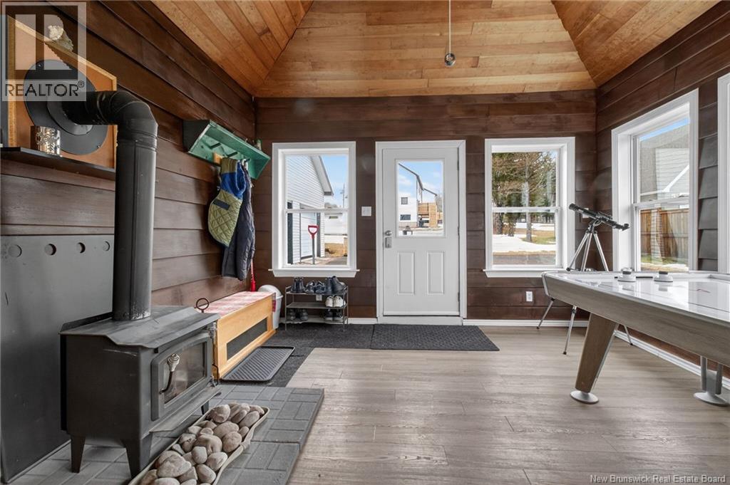 1828 Amirault Street, Dieppe, New Brunswick  E1A 7J8 - Photo 9 - NB135032